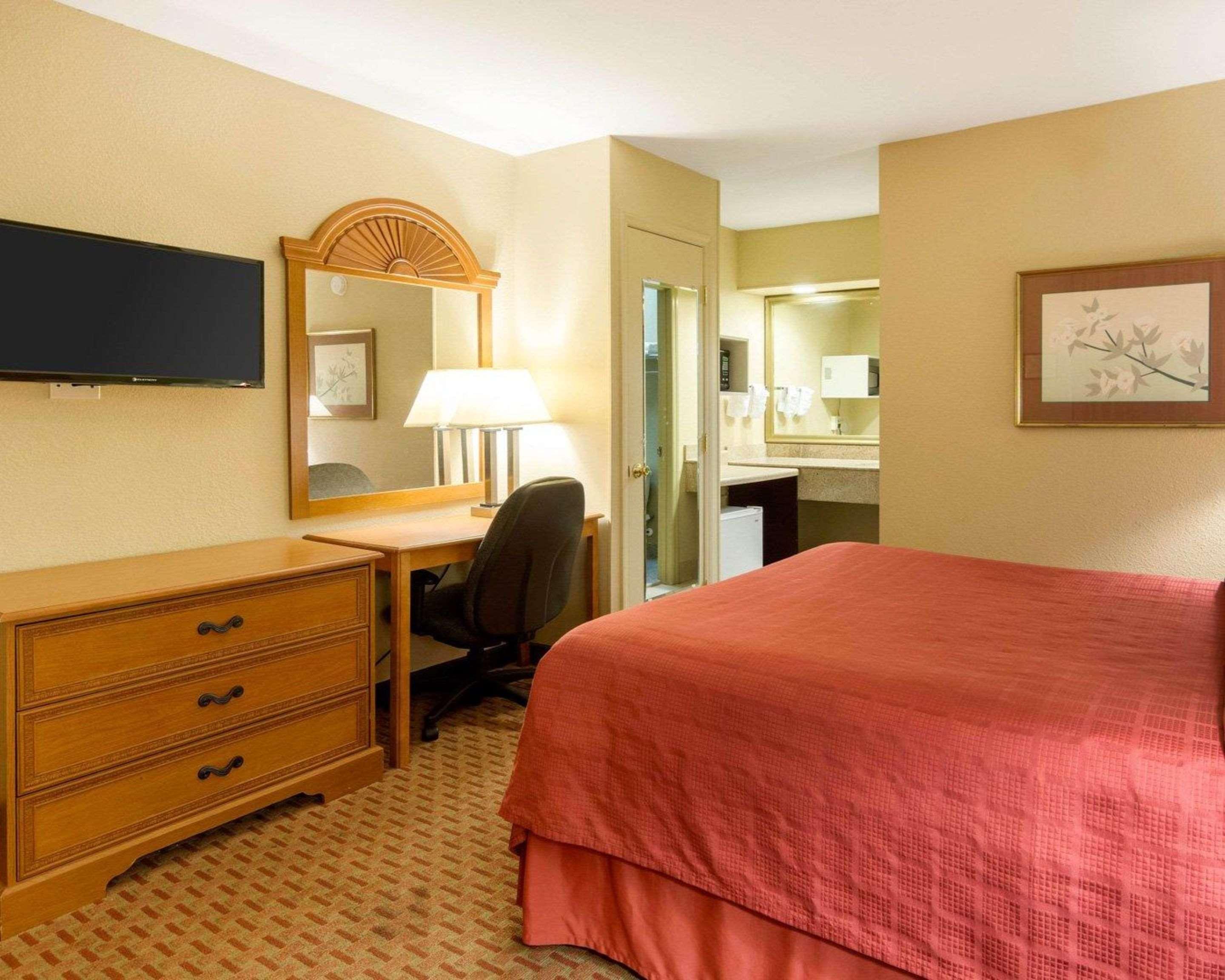 Quality Inn South Hill I-85 Esterno foto