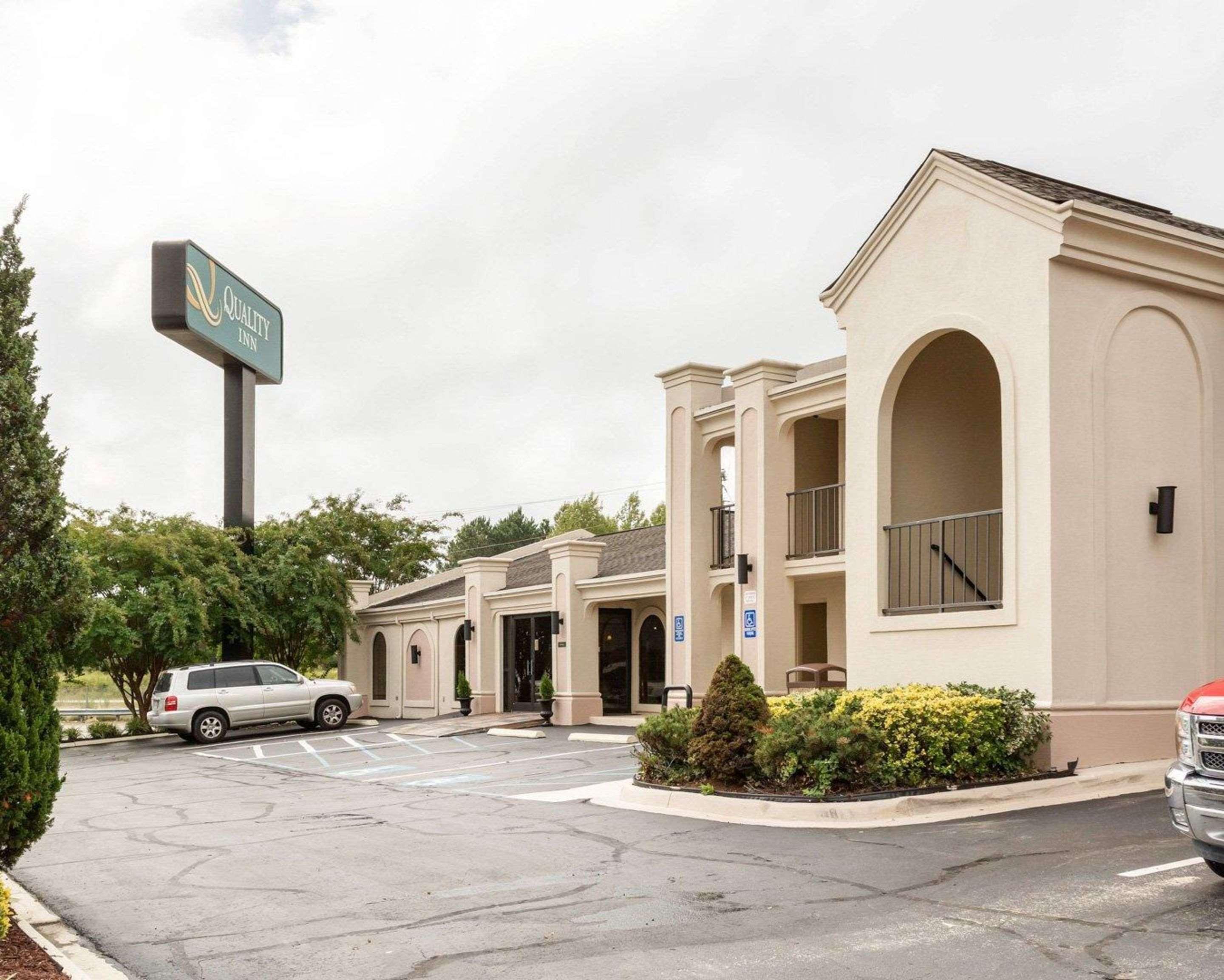 Quality Inn South Hill I-85 Esterno foto
