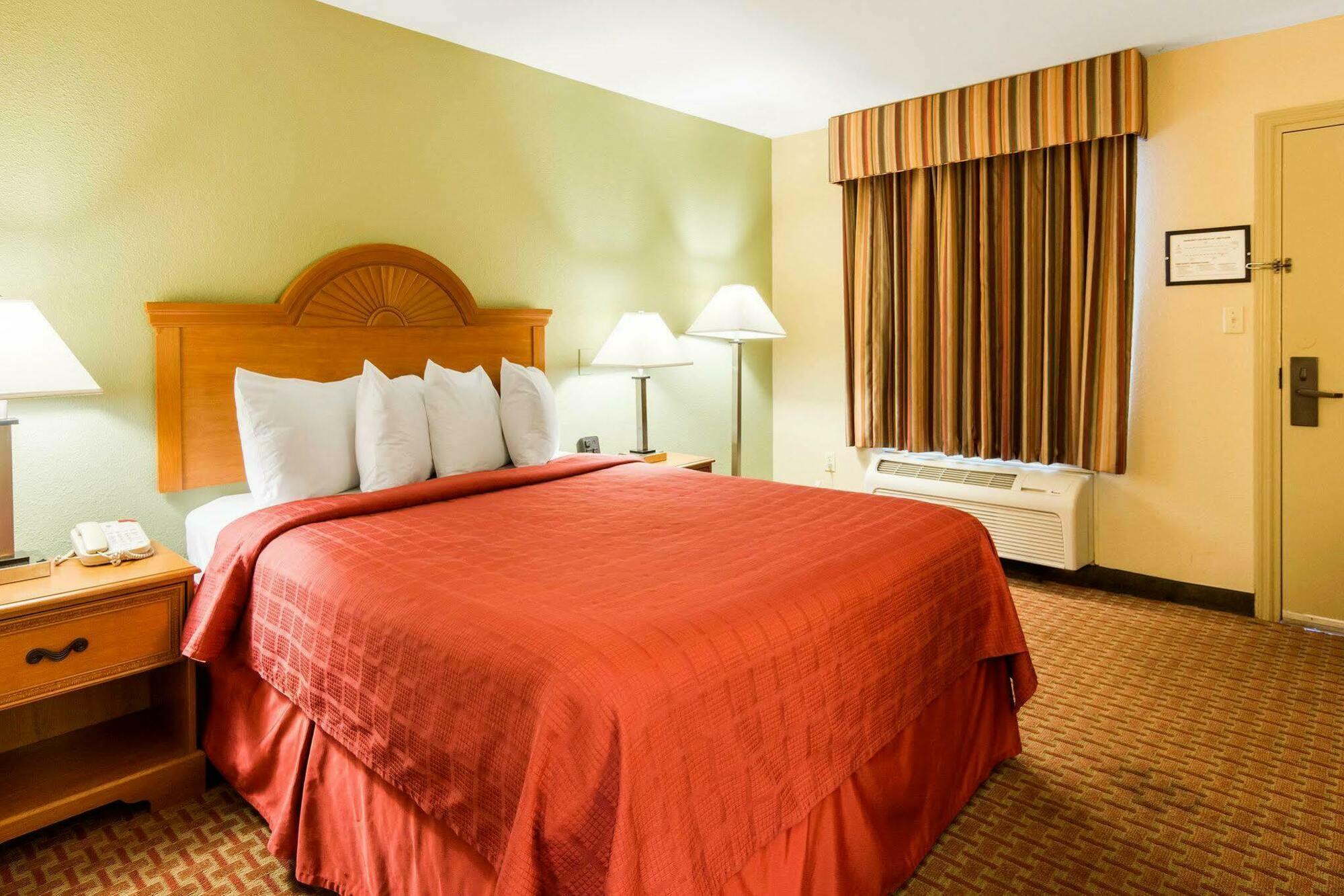 Quality Inn South Hill I-85 Esterno foto