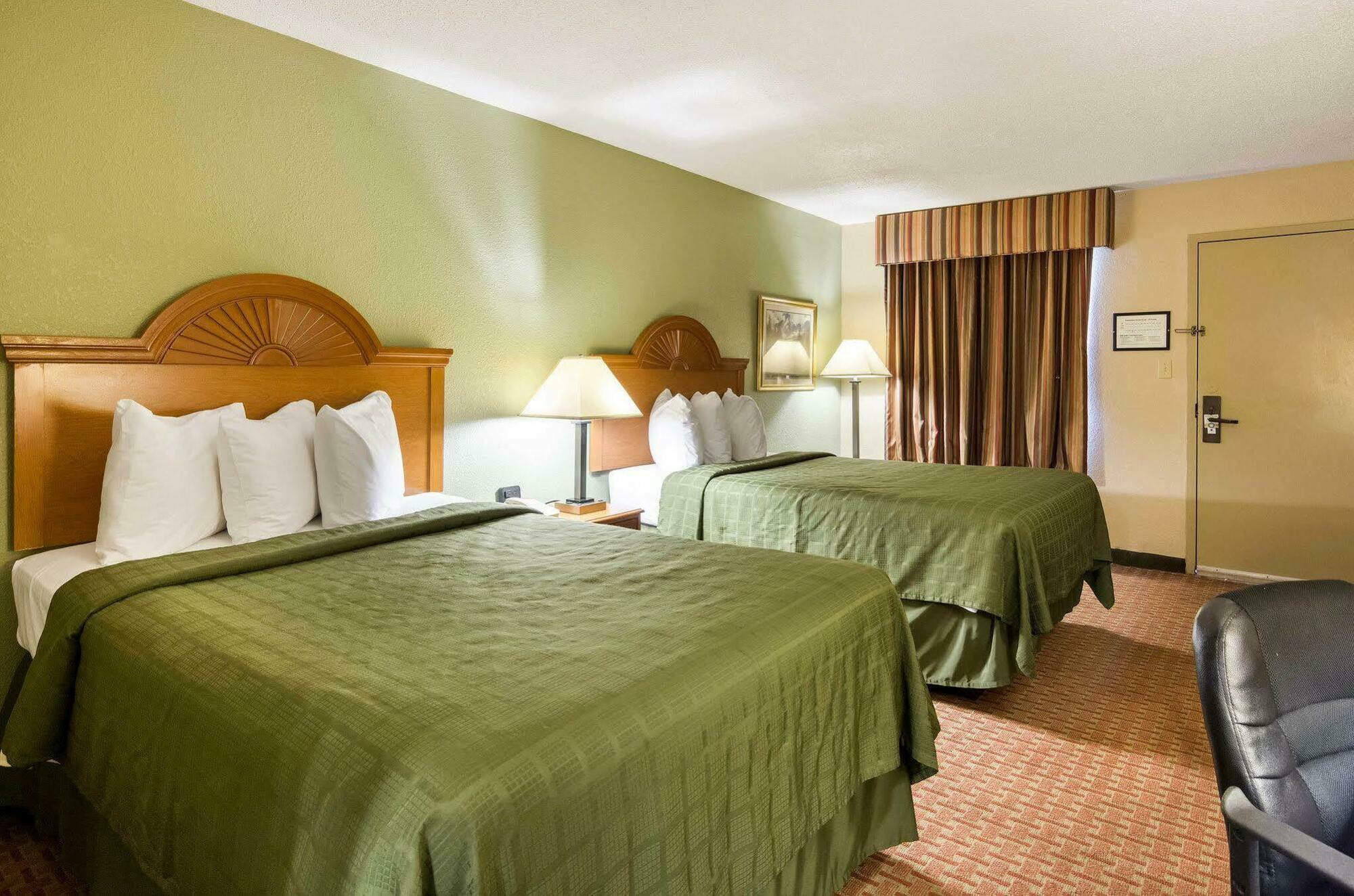 Quality Inn South Hill I-85 Esterno foto